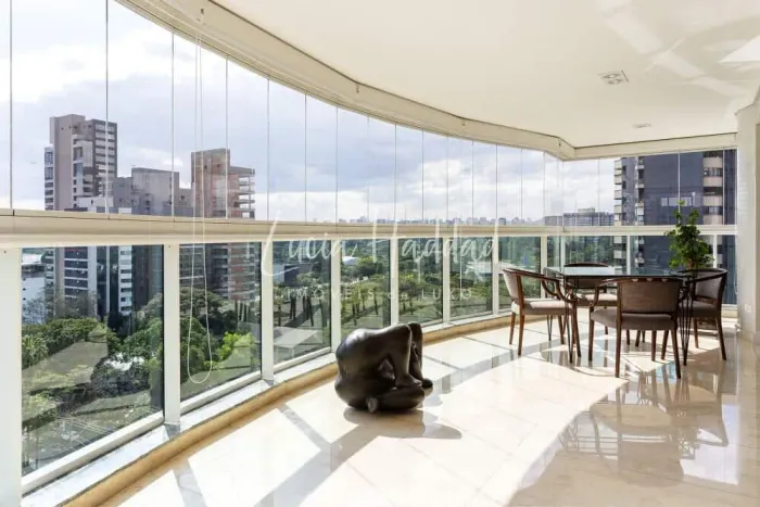 Apartamento para comprar Indianópolis São Paulo