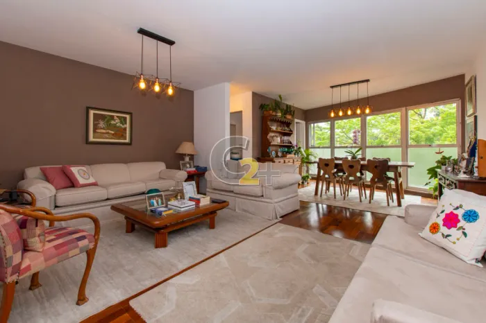 Apartamento à venda em Perdizes com 3 quartos, sendo 2 suítes e 1 vaga de garagem.