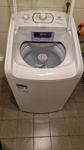 Lavadora Electrolux Essential Care 11 kg (LES11)