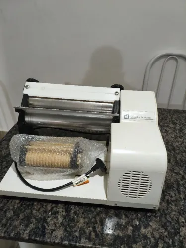 Laminador de Massas (Cilindro)
