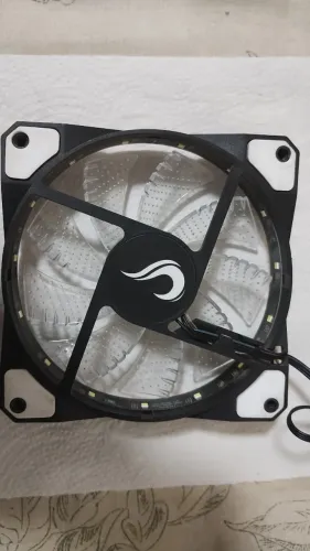 Fan RGB Rise molde com RGB branca