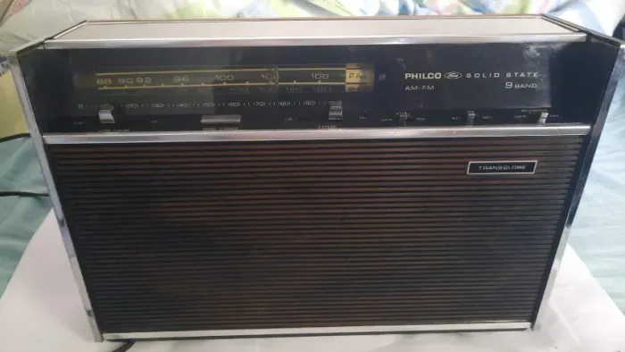 radio philco 9 fxs usado em bom estado