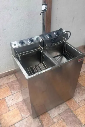 Vende-se fritadeira elétrica