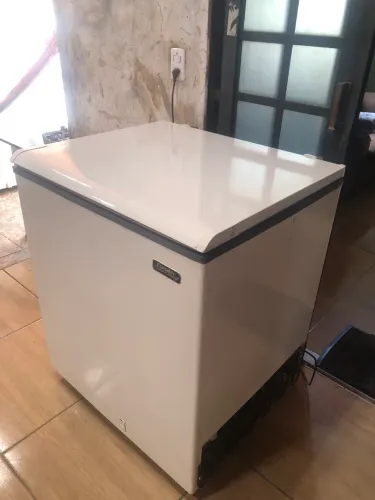 FREEZER ESMALTEC