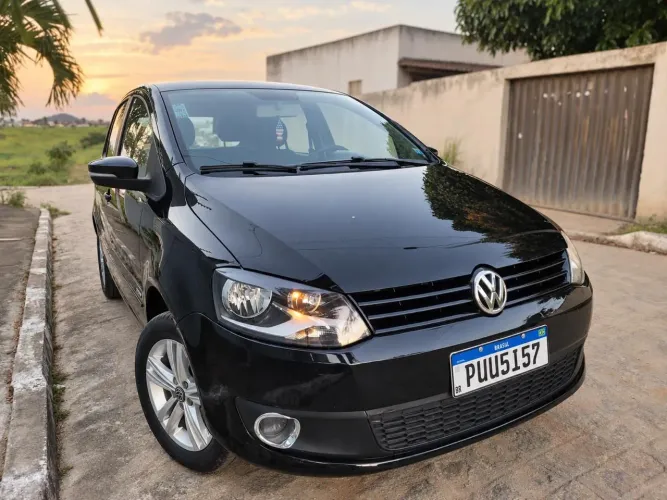 Volkswagen Fox 1.6 MI Total Flex 8V 5P 2014