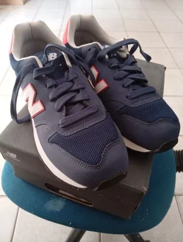 TÊNIS numero 39