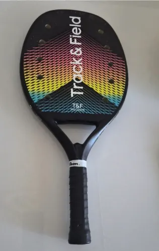 raquete de Beach Tennis da Track & Field, modelo T&F Pro Carbon. 