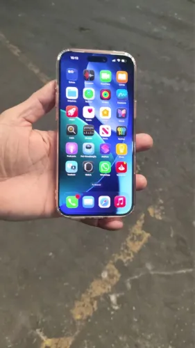 iPhone 17 pro max 256gb, procuro troca com volta apenas