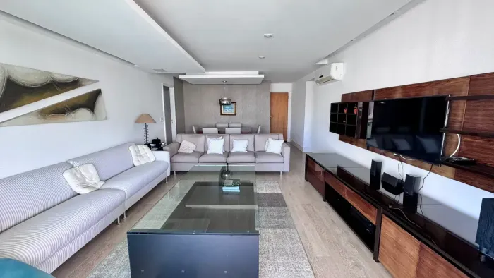 Belíssimo apto Península 4 quartos mobiliado- barra da Tijuca- Rio d Janeiro-RJ