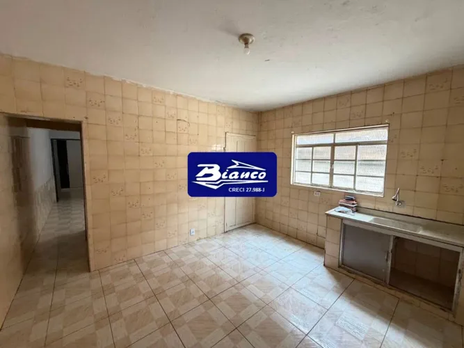 Casa com 1 dormitório para alugar por R$ 1.300/mês - Jardim Rosa de Franca - Guarulhos/SP