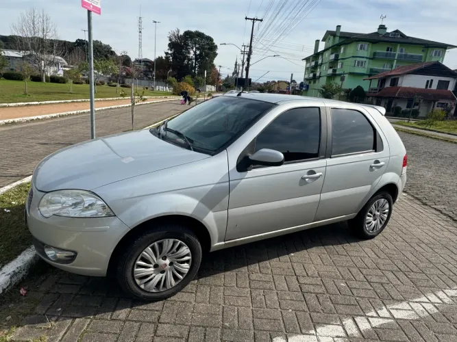 Fiat Palio ELX 1.4 MPI Fire Flex 8V 4P 2010