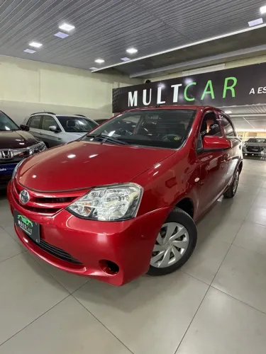 Toyota Etios X 1.3 Flex 16V 5P Mec. 2017