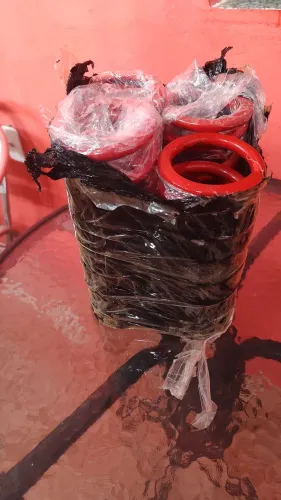 Vendo molas esportivas para suspensão de rosca . Valor 210