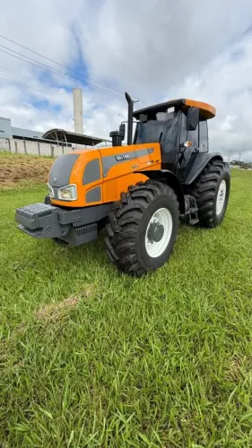 VALTRA BH 180 - 2012 PARCELA