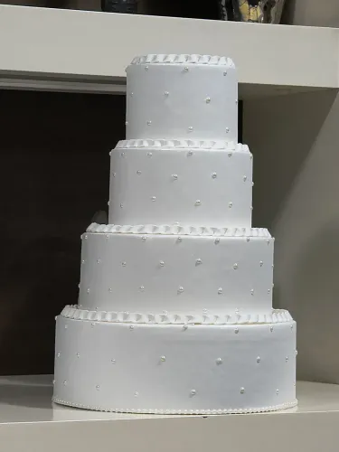 Bolo fake de casamento novo