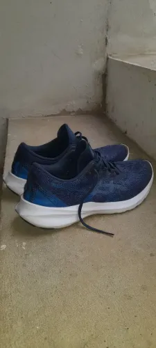 Tênis asycs 41