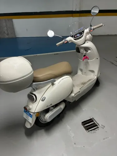 Moto elétrica RETRÔ