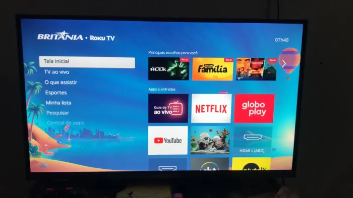 TV 32 polegadas smart bem conservada