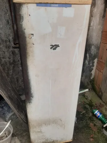geladeira no estado,leia a descricao