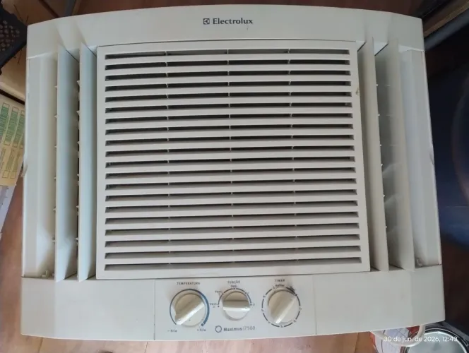 Vendo ar condicionado de janela