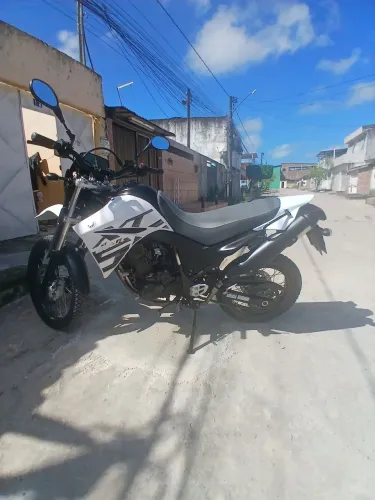 Xt 660 a mais nova único dono Manual e chave reserva  
