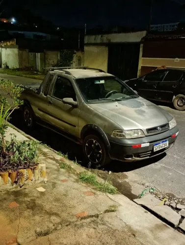 Fiat Strada Adventure 1.8 MPI 8V 103cv CE 2003