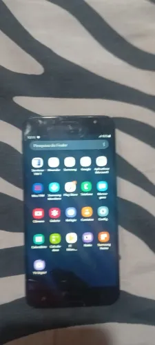 J7 primer 32 GB 