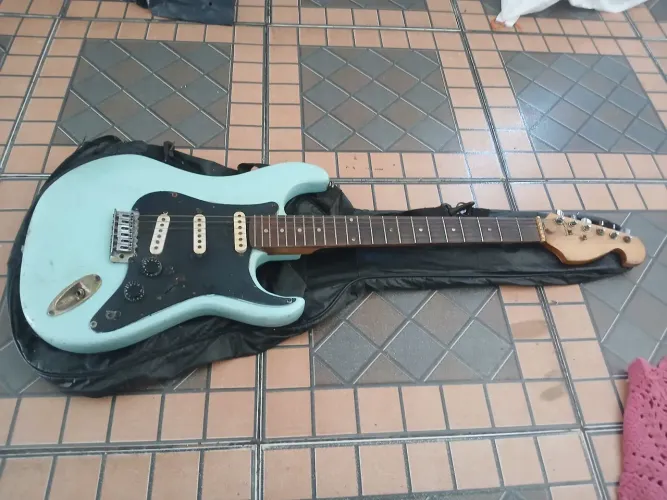 Guitarra menphis