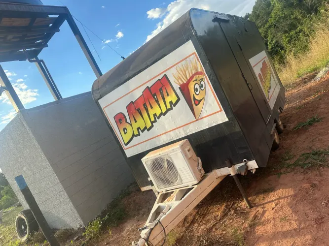 Trailer Comercial 