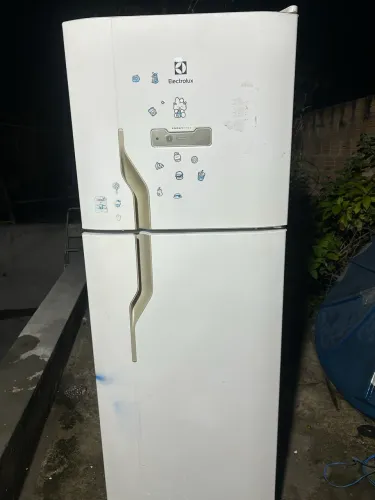 Geladeira Electrolux