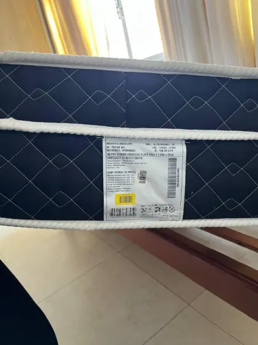 CAMA DE SOLTEIRO COM COLCHÃO
