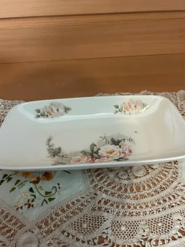 Travessa antiga de porcelana com decoração floral Schmidt 
