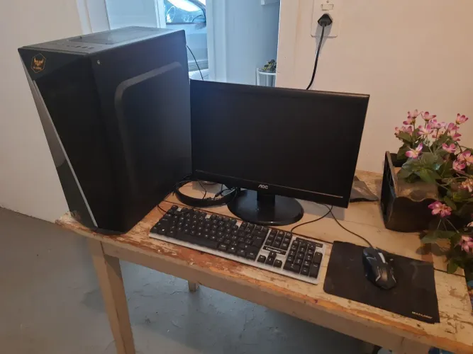 PC GAMER 16 RAM LAGES