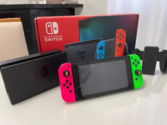 Nintendo Switch V2 Desbloqueado- 128+32gb