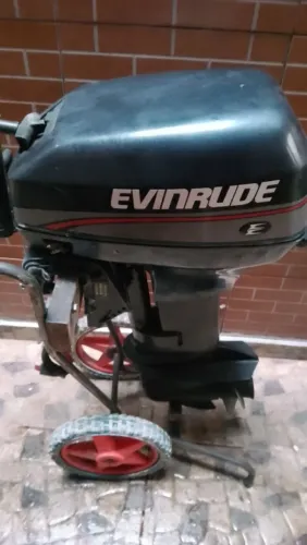 Motor de popa 15 HP ano 1994