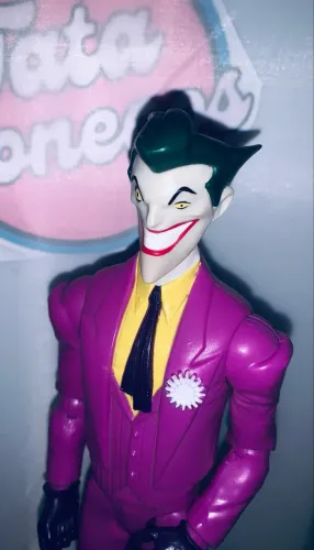 Boneco coringa semi novo Mattel 30 cm Dc comics
