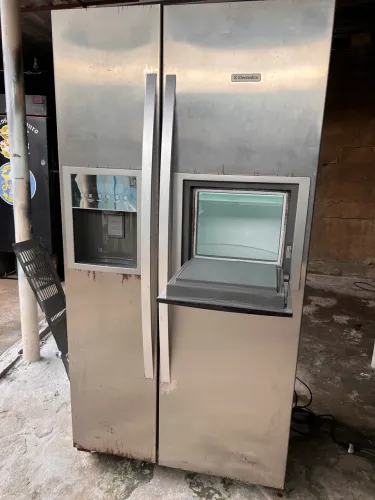 Geladeira Side by Side Inox