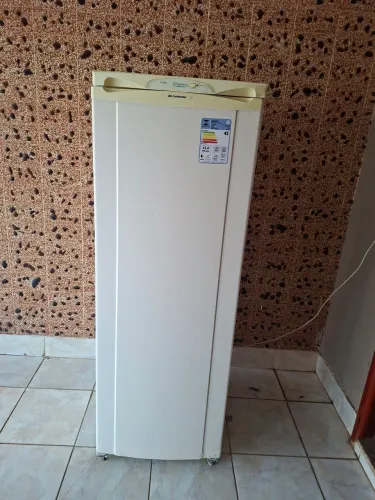 Vendo geladeira