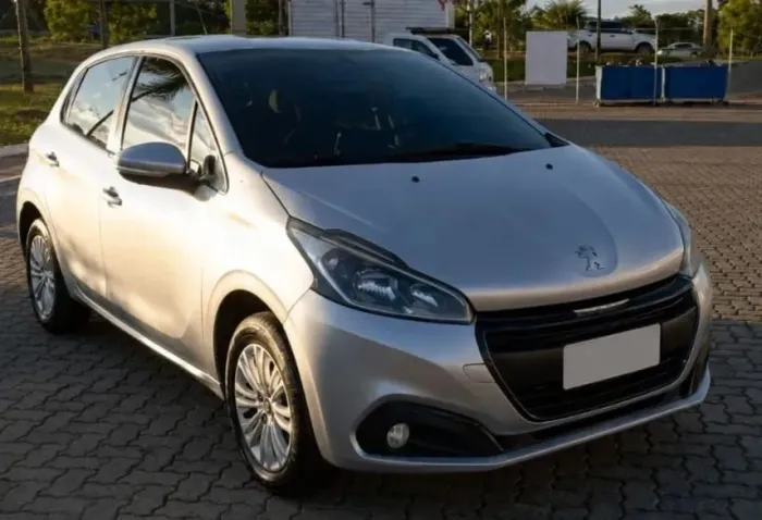 Peugeot 208 Active 1.2 Flex 12V 5P Mec. 2020