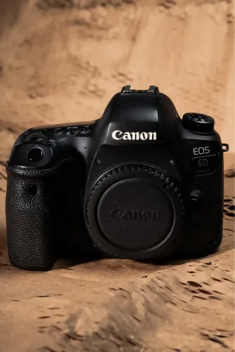 Câmera Fotográfica Canon Eos 6d Mark Ii Apenas Corpo