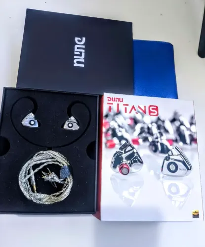 Fone iem Dunu Titan s