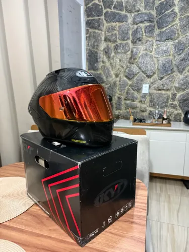 Capacete KYT NZ Race Carbon Glossy 61/62 + 2 Viseiras + Caixa