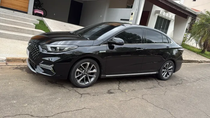 Chery Arrizo 6 PRO 1.5 Turbo (híbrido) 2025