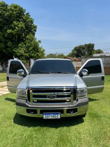 Ford F-250 XLT 4.2 TB Diesel 2005