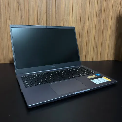 Notebook Samsung Book 