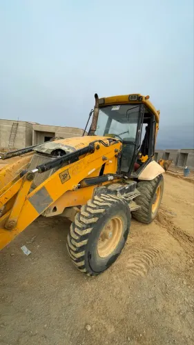 JCB 3c