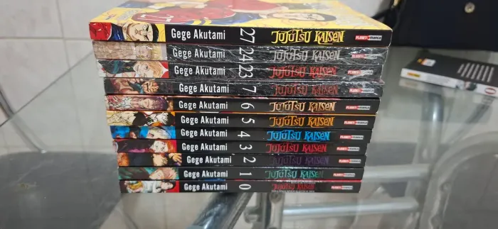 Coleção de Mangás Jujutsu Kaisen - 11 Volumes
