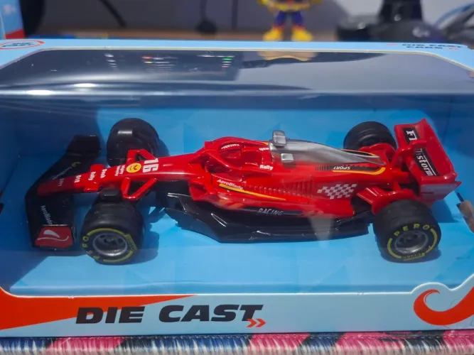 Miniatura Fórmula 1 1\43 Vermelho