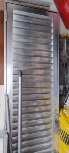 porta de aluminio