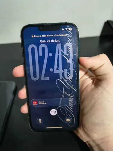 iPhone 13